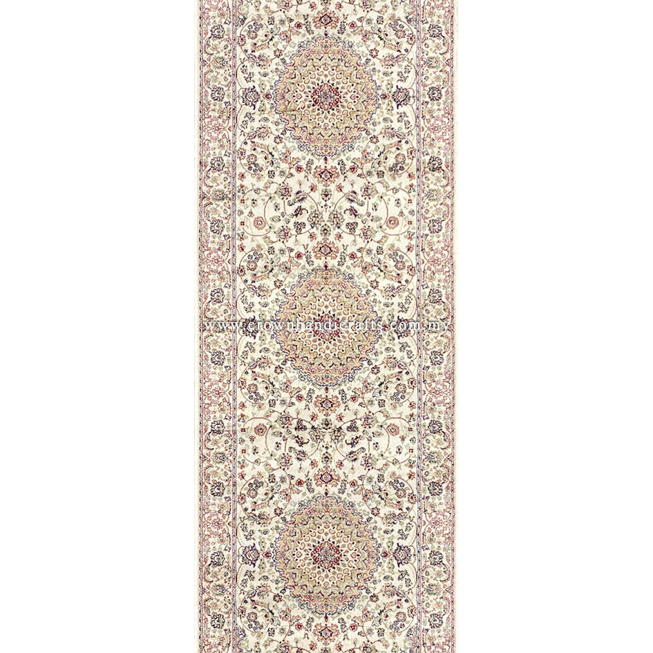 Fine Viscose Runner Carpet – Persian Motifs with a Luxurious Silk Touch for High-End Interiors | Zrabi 396