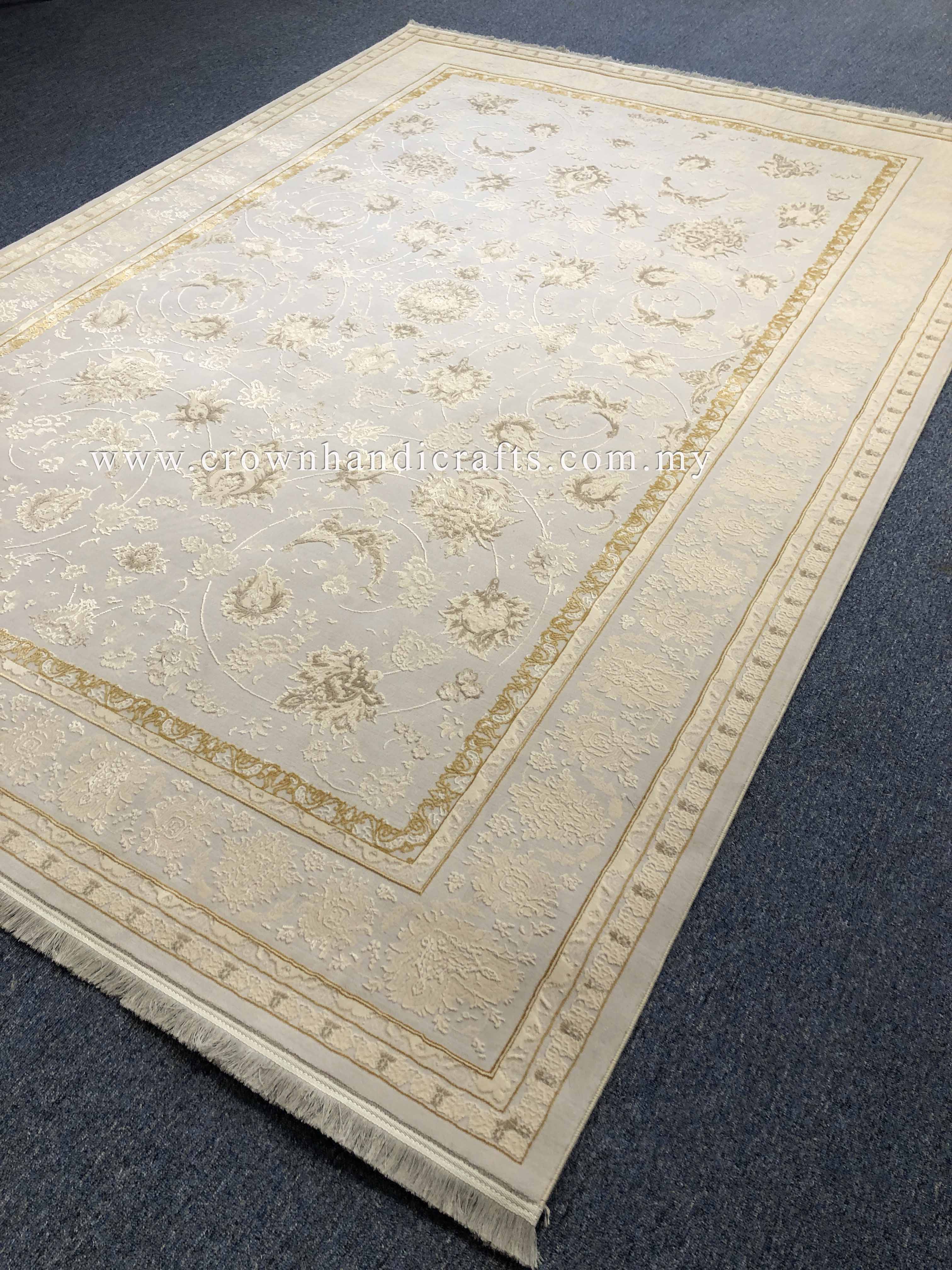 Explore Classic Rugs Persian Iran Carpets Traditional Style | Armita A248-C