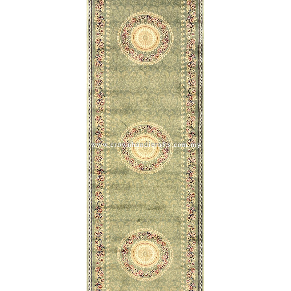 A Grand Entrance Persian-Style Runner in Liquid-Soft Viscose | Zrabi 332