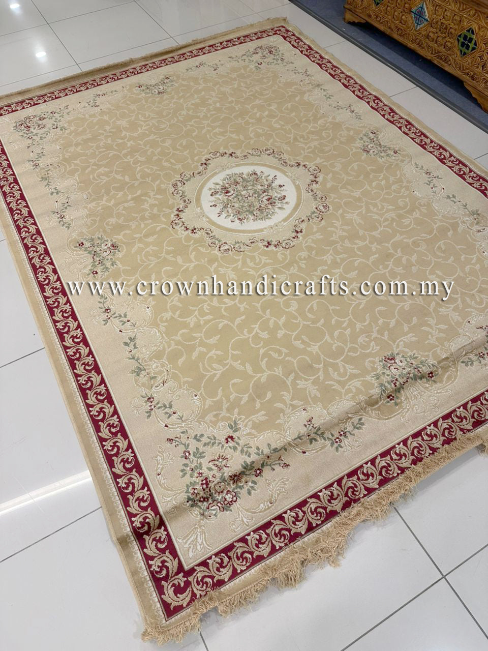 Persian Silk Carpet Iran Design - Silk Man Made Carpet | Zrabi 362 GOLD (200X275cm)