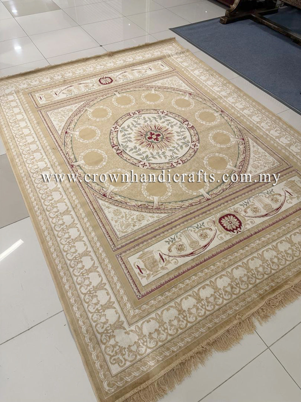 Persian Silk Carpet Iran Design - Silk Man Made Carpet | Zrabi 438 GOLD (200X275cm)