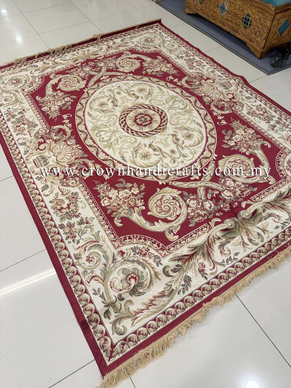 Persian Silk Carpet Iran Design - Silk Man Made Carpet | Zrabi 638 RED (200X275cm)