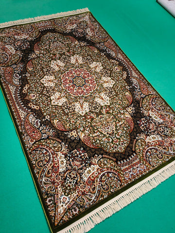 Beautiful Design Persian Style Turkish Rug to match your Home Interior | Isfahan 1601