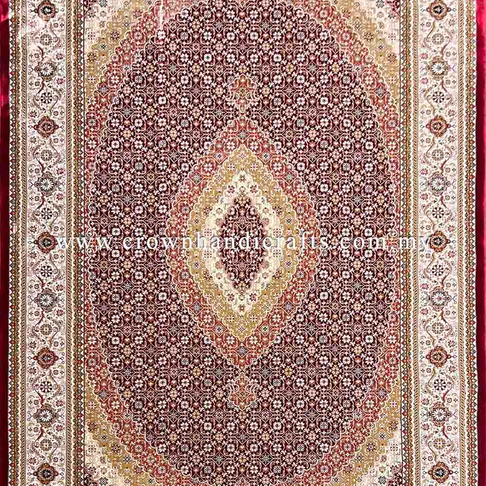 Royal Edition Silk Carpet Iranian Design Rug Authentic Persian Carpet to match your Living Room Standard | Persian Silk OIS005