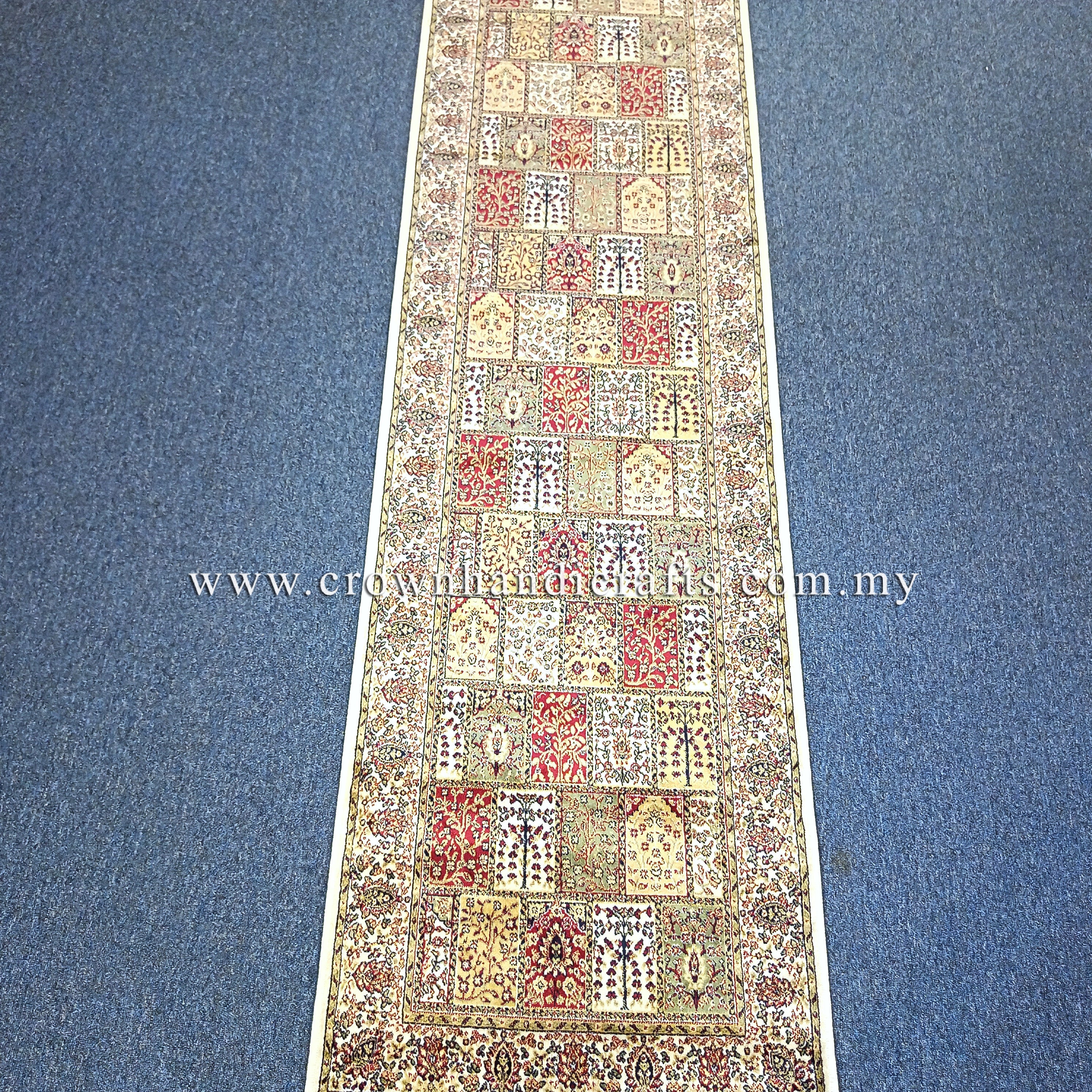 Decorative Persian-Inspired Corridor Rug with Premium Silk-Like Comfort and Style | Zrabi 409