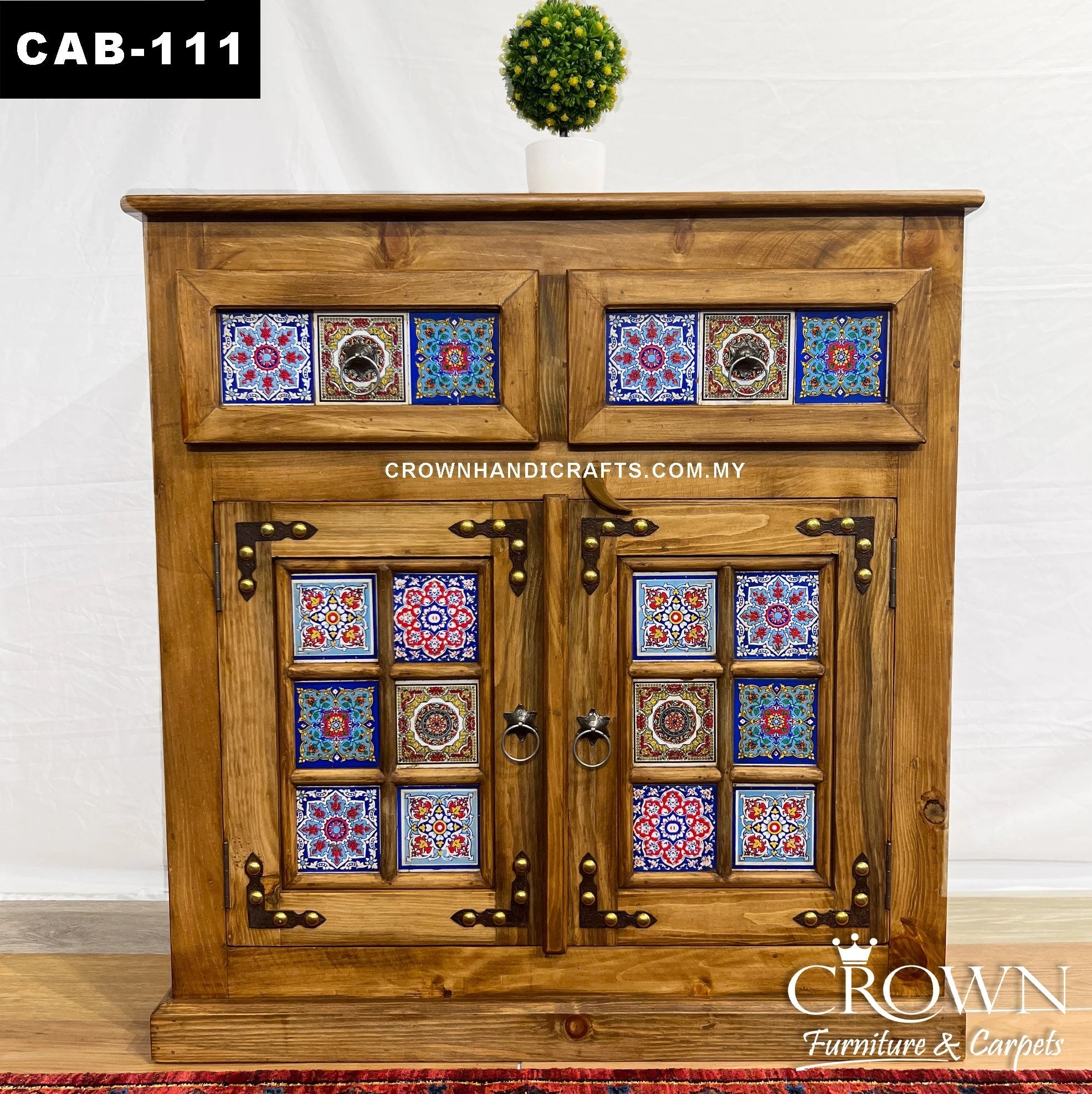 CABINETS & CHESTERS 