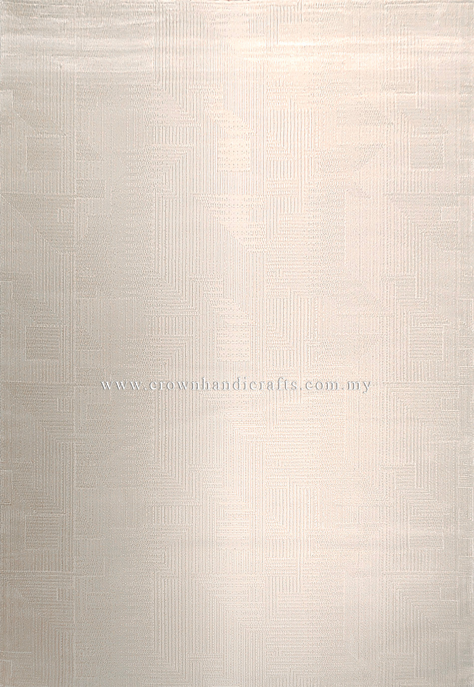 Add a touch of timeless beauty to your home with this modern design carpet, crafted in Turkey with precision and passion | Solina Chic 0856C