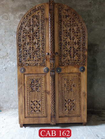 Handcrafted Antique Indian Almirah Cabinet | Royal Palace Style Solid Wood Furniture with Artistic Metal Accents | CAB 162