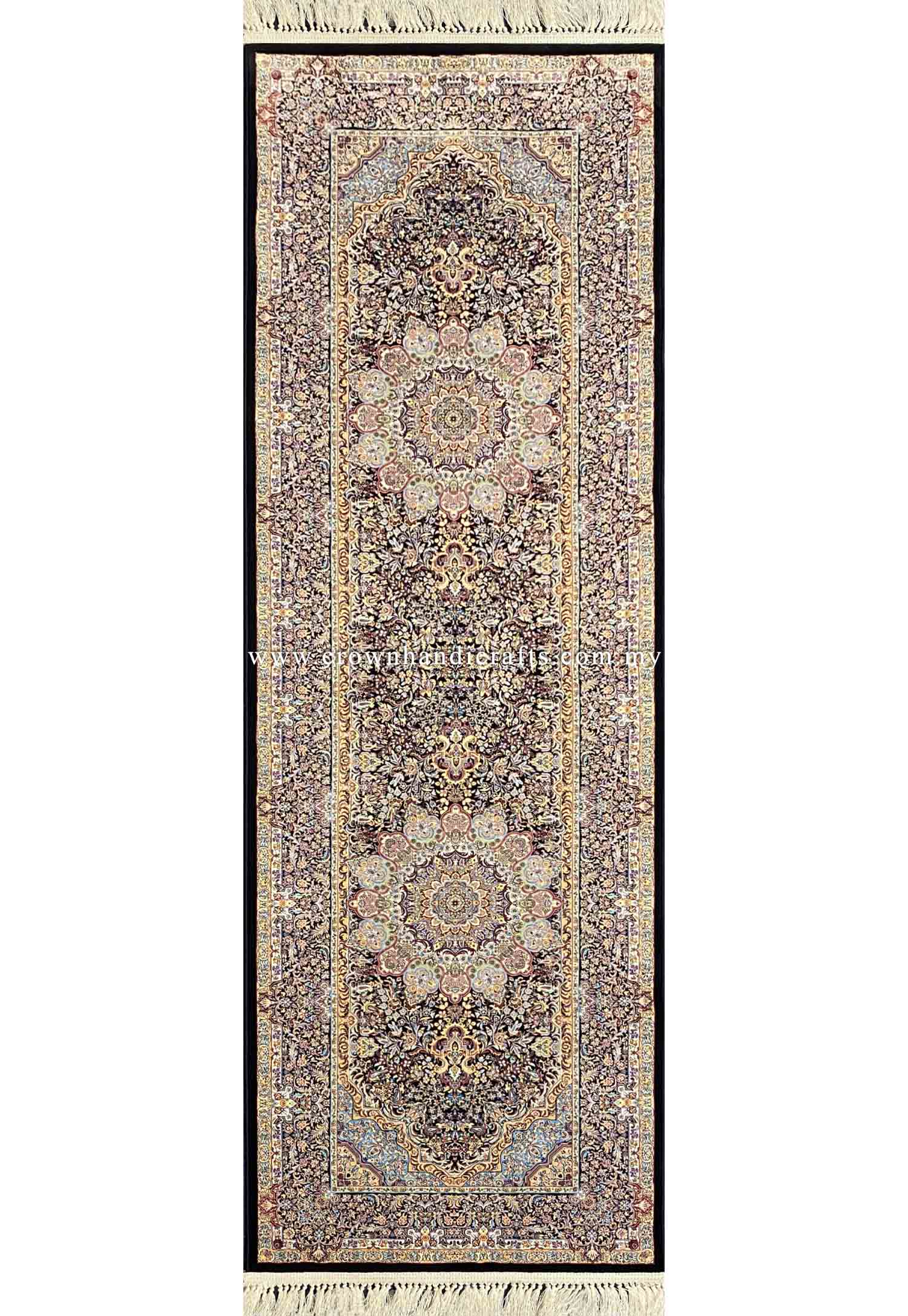Add a Wow Impression to your Living Room Persian Carpets Defines Your Style | Rayan Gol-afrouz Runner