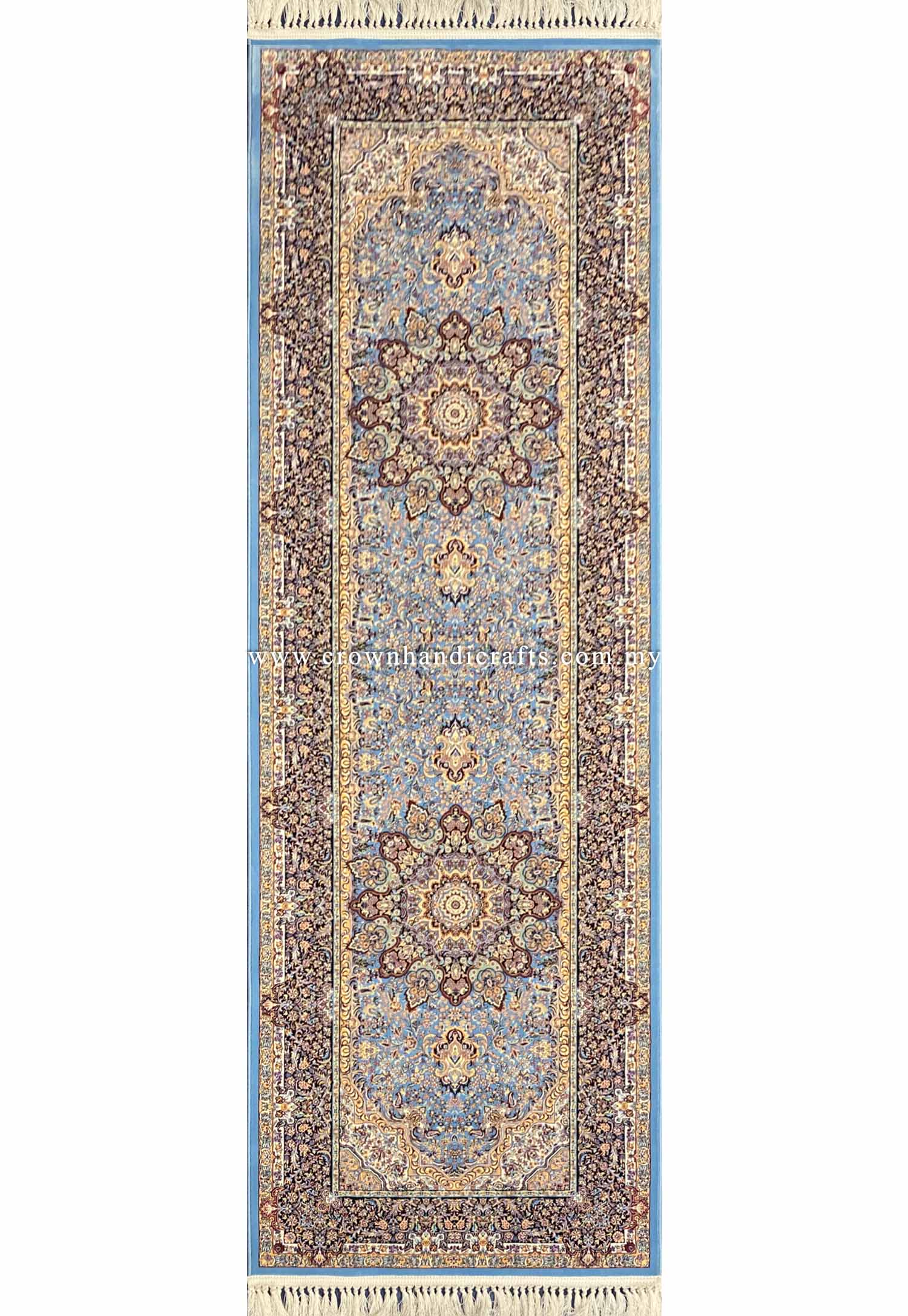 Add a Wow Impression to your Living Room Persian Carpets Defines Your Style | Rayan Gol-afrouz Runner