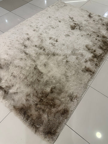 Feel the Fluff, Love the Look -Step Into Style with Long Pile Shaggy Rugs | Opera Shaggy (180X270CM)